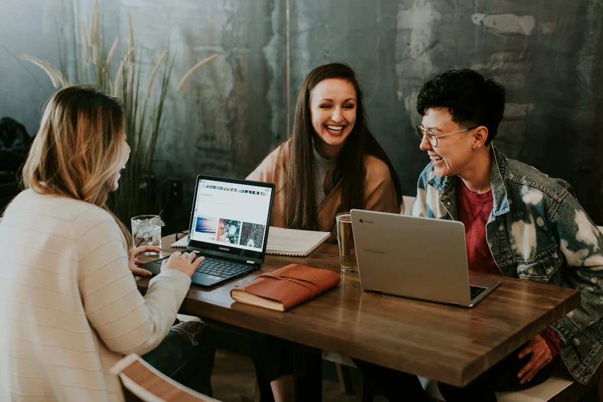 Adaptive 1-on-1 Socratic Tutoring Systems